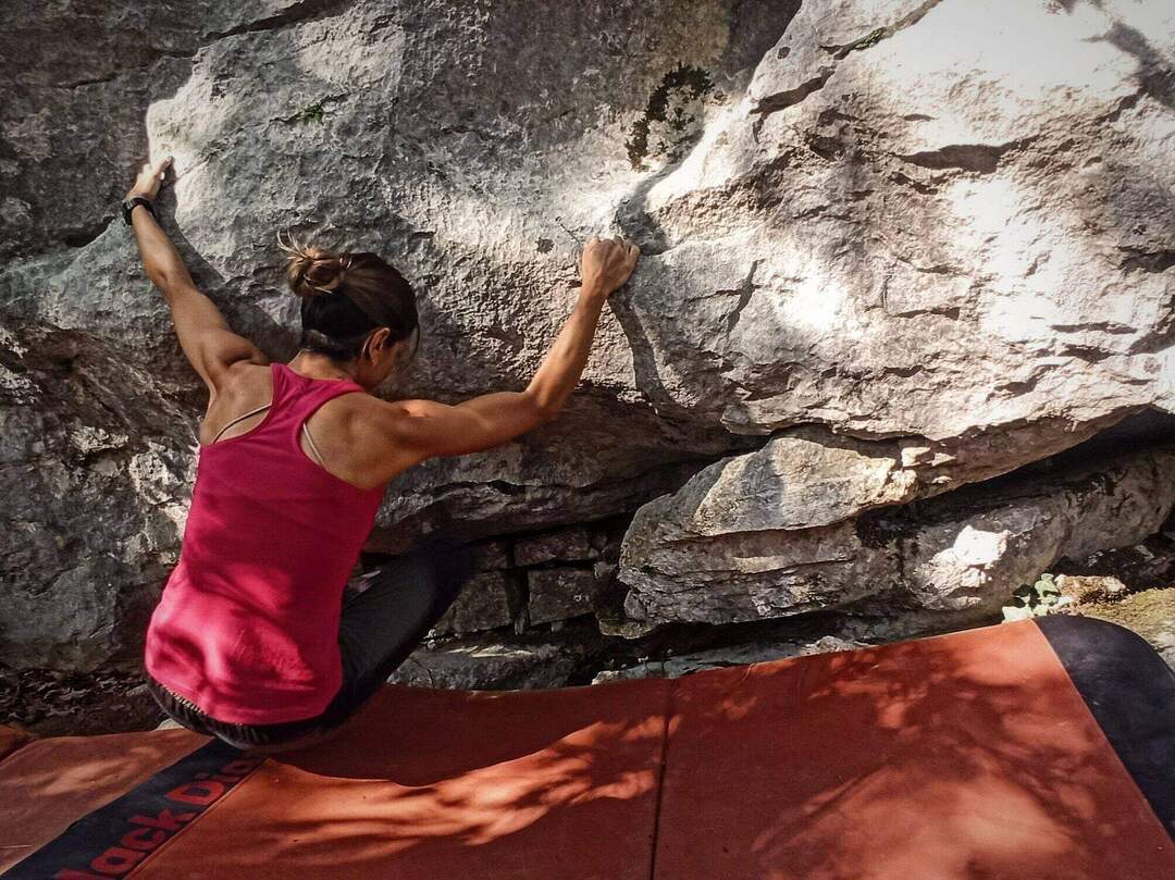 Masso 7 - Linea M - L'OCCHIO 6b+ - 1